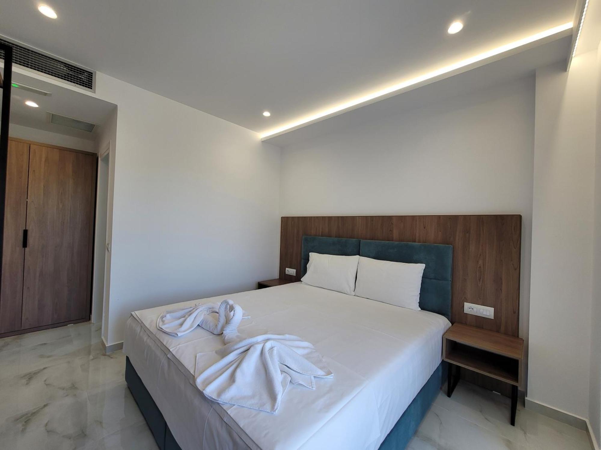 Prestige Hotel Ksamil Luaran gambar
