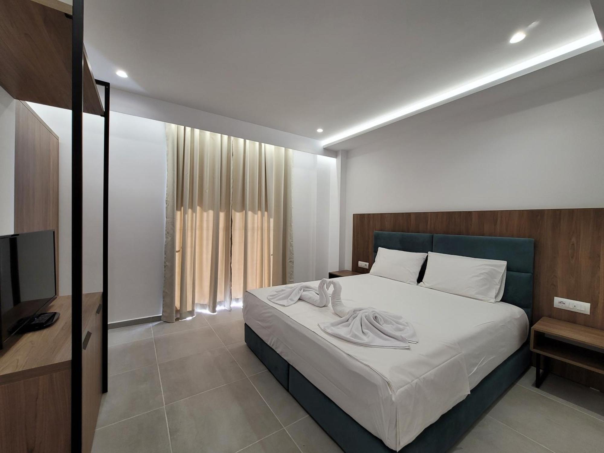 Prestige Hotel Ksamil Luaran gambar