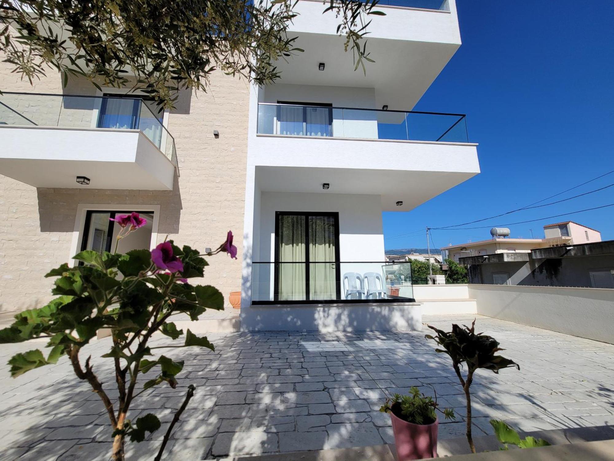 Prestige Hotel Ksamil Luaran gambar